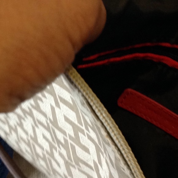 Tommy Hilfiger Crossbody Beige Handbag - Picture 8 of 10